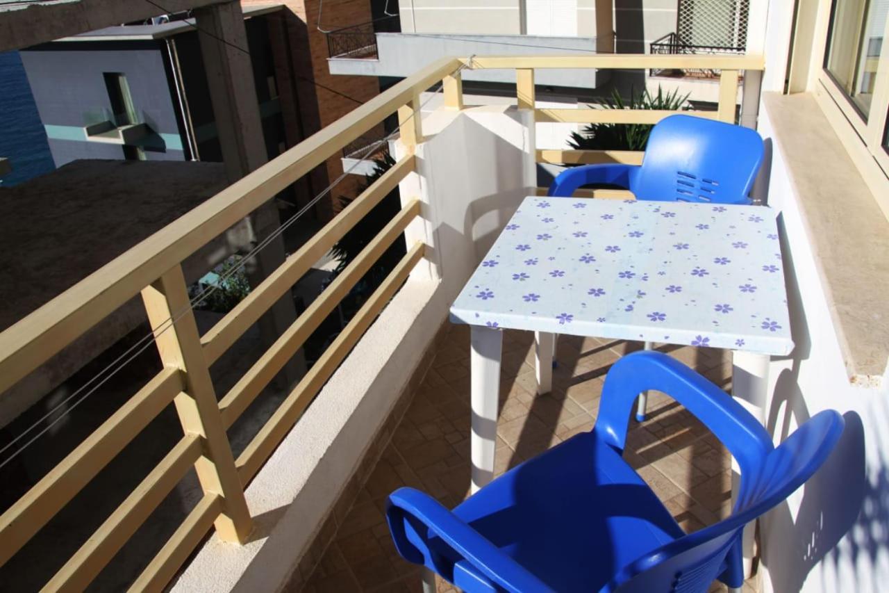 Eduart Apartments Sarandë エクステリア 写真